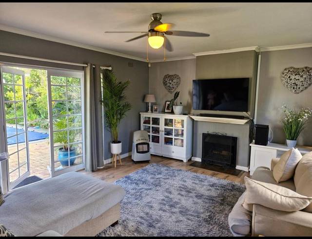 4 BEDROOM PROPERTY TO RENT IN KREUPELBOSCH